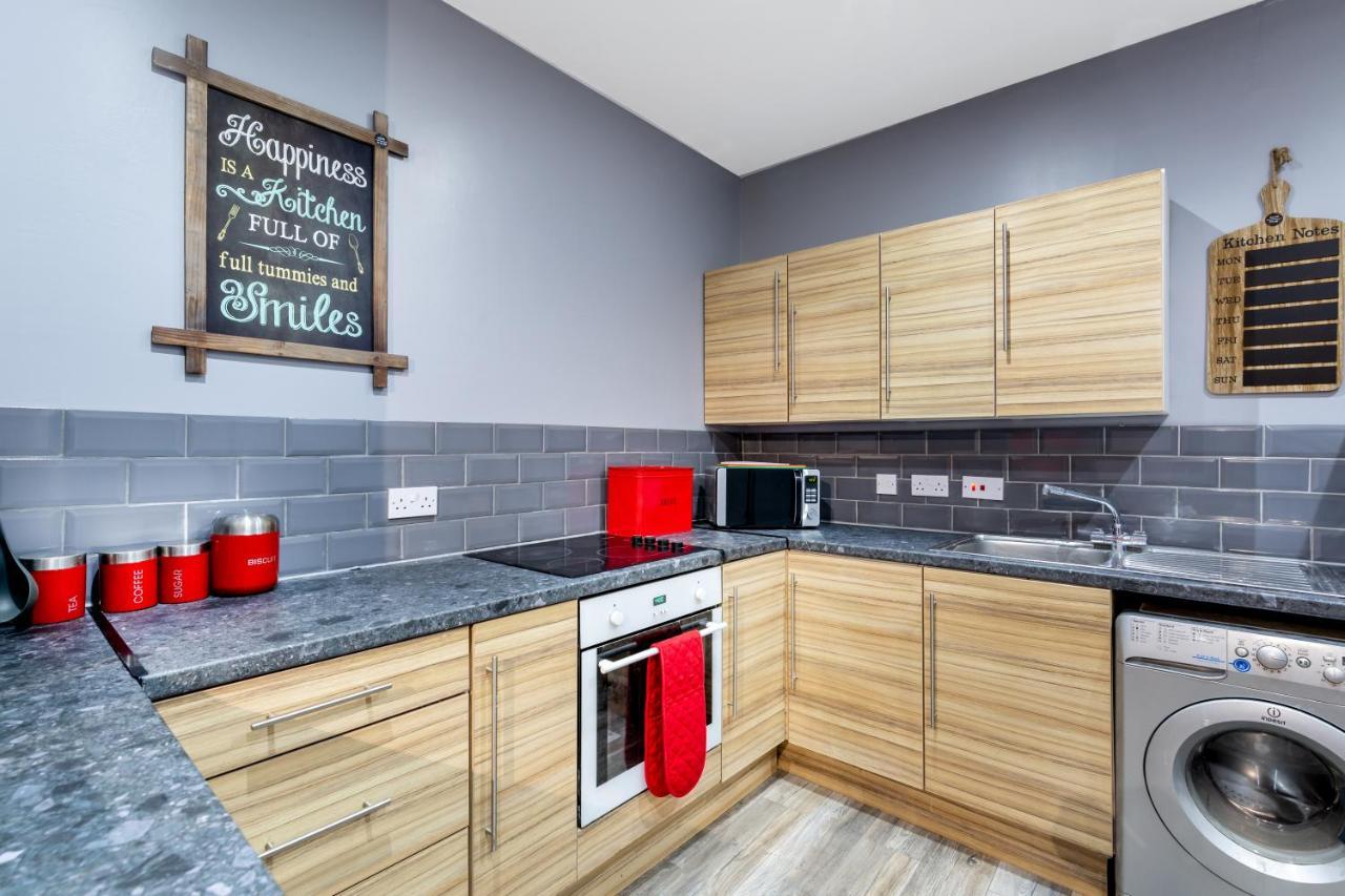 Stockton Town Centre Spacious Apartment Free Parking And Wifi Exterior photo